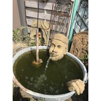 Neptun Mit Hände Und Gabel Wasserspeier Kunst Sandstein Antik Look E 24 von HeimUndGartenDeko