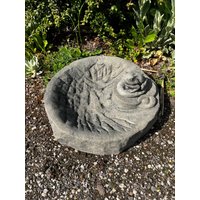 Schale Tränke Vogeltränke Vogel Bad Rund Mit Frosch Kunst Sandstein D 26F von HeimUndGartenDeko