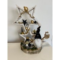 Weihnachtsdeko Mit Sternen Weihnachtsgesteck Schwarz Gold Weihnachtsdeko Mit Sternen Weihnachtsgesteck Schwarz Gold von HeimlichDeko