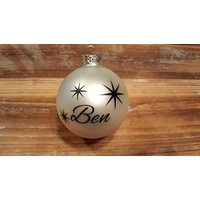 Christbaumkugel Personalisiert Weihnachtsbaumkugel 8cm Christbaumkugel Personalisiert Weihnachtsbaumkugel 8cm von Heinzelfein