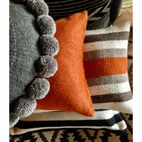 Handgewebtes Wolllumenkissen von Heirloomtextile