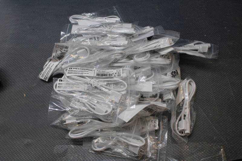 B-Ware Heitronic 500609 Micano Anschlußkabel Verbindungskabel Kabel 0.50 M 40 Stück B-Ware Heitronic 500609 Micano Anschlußkabel Verbindungskabel Kabel 0.50 M 40 Stück von Heitronic