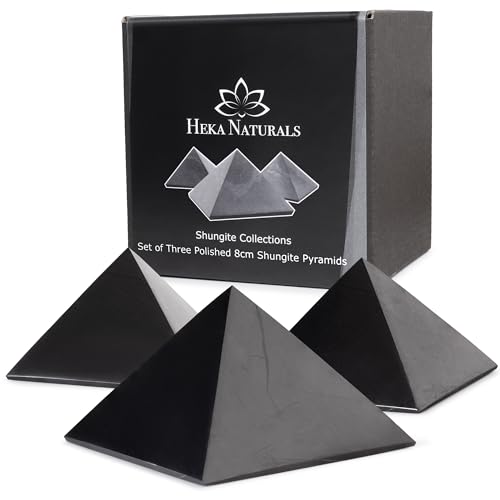 Heka Naturals Polierte Shungit Pyramide Kristall 3er-Set | 8 cm - Schwarze Mineralsteine für Dekoration & Meditation - Wohnzimmerkristalle - Natürliche Barriere & Reiniger - Fullerene von Heka Naturals