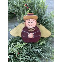 Burgunder Engel Weihnachtsverzierung, Land-Weihnachtsholz-Engel-Verzierung, Engel-Sammler Burgunder Engel Weihnachtsverzierung, Land-Weihnachtsholz-Engel-Verzierung, Engel-Sammler von HelenasHomeTreasures