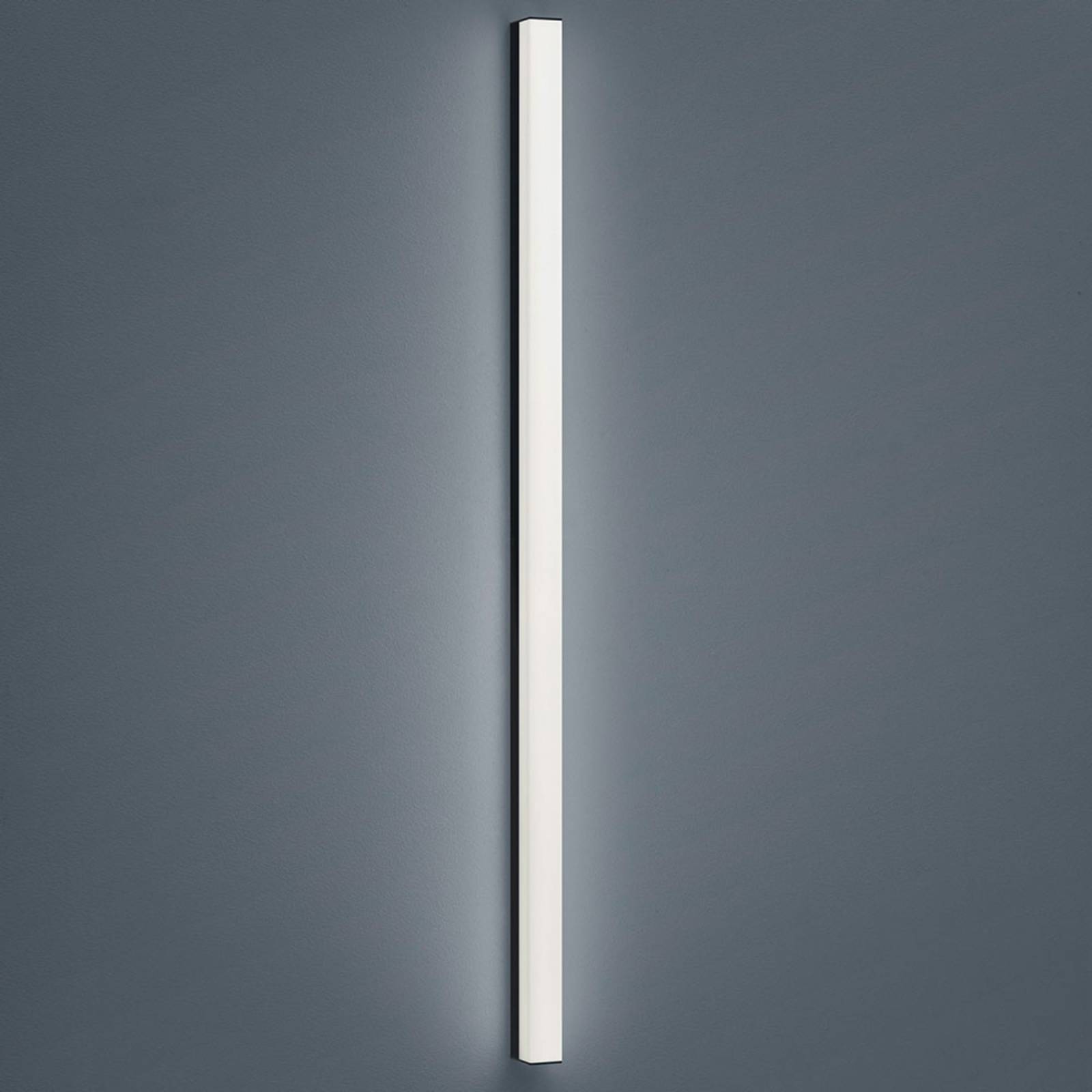 Helestra Lado LED-Spiegellampe schwarz 120 cm von Helestra