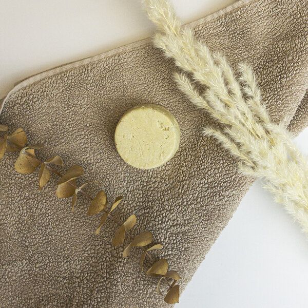 Hello Simple Festes Shampoo Natural Hello Simple Festes Shampoo Natural von Hello Simple