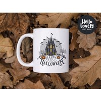 Halloween, Halloween Becher, Geschenk, 2021, Geisterhaus, Gruselige Tasse, Happy Keramik Tasse 11Oz von HelloLovelyGiftShop