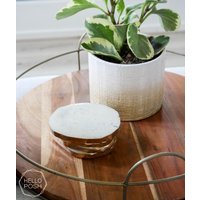 Vergoldete Feldspat Untersetzer Naturstein-Untersetzer-Set von HelloPosh