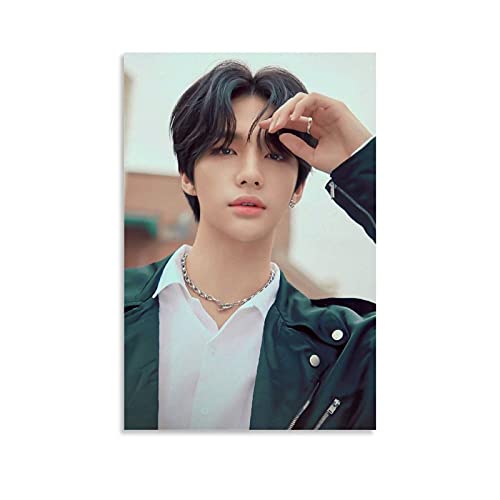 Stray Kids Poster Hyunjin Cooles Poster Musik Poster Dekorative Malerei Leinwand Wandkunst Wohnzimmer Poster Schlafzimmer Malerei 50 x 75 cm von Hellove