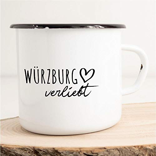 HUURAA! Emaille Tasse Würzburg Verliebt Geschenk Idee für Frauen und Männer 300ml Retro Vintage Kaffee-Becher Weiß mit Stadt Namen für Freunde und Kollegen von Hellweg Druckerei