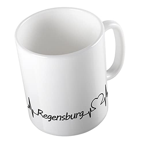 Hellweg Druckerei Kaffeetasse Regensburg Herzschlag Puls Geschenk Idee Keramik 330ml Kaffee-Becher mit Namen deiner Lieblingsstadt von Hellweg Druckerei