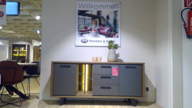 Henders & Hazel Sideboard Cubo in Burned Eiche furniert,/Front Melamin grau von Henders & Hazel