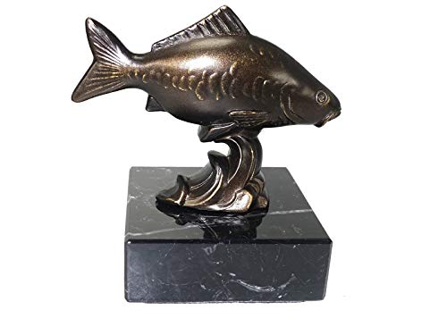 Henecka 🎣 Angelsport-Pokal, Metall-Guss-Figur Angler, Sportfischer Trophäe, Fisch Skulptur Karpfen Bronze, Marmorsockel, mit Wunschgravur von Henecka