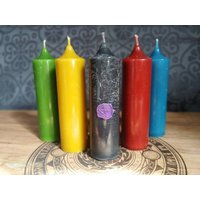 Altarkerzen Set 5 Elemente, 12 cm X Ø 4 cm, Durchgefärbt Altarkerzen Set 5 Elemente, 12 cm X Ø 4 cm, Durchgefärbt von HerbsAndWitchcraft