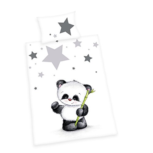 Herding BABY BEST Bettwäsche-Set, Panda, Kopfkissenbezug 40 x 60 cm mit Hoteleinschlag, Bettbezug 100 x 135cm, Mit praktischem Knopfverschluss, 100% Baumwolle/ Flanell Herding BABY BEST Bettwäsche-Set, Panda, Kopfkissenbezug 40 x 60 cm mit Hoteleinschlag, Bettbezug 100 x 135cm, Mit praktischem Knopfverschluss, 100% Baumwolle/ Flanell von Herding