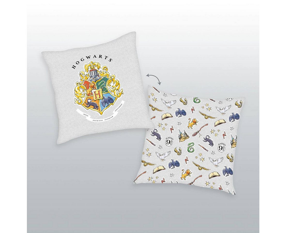 Herding Dekokissen Harry Potter Dekokissen Hogwarts Emblem 40 x 40 cm, Sortiment mit 1 offiziell lizenzierten Kissen von Herding