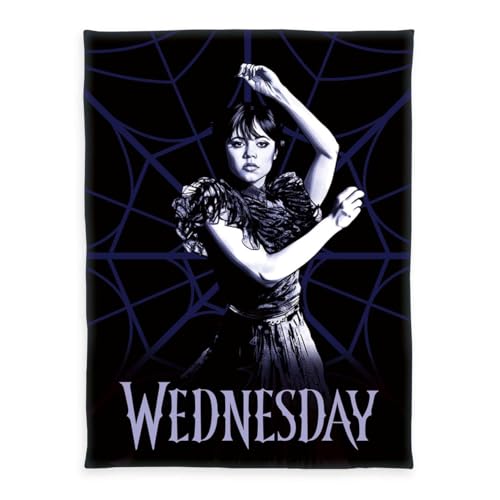 Herding Wellsoft-Decke Wednesday, 150 x 200 cm, Weiche Kuscheldecke, 100% Polyester, Schwarz Herding Wellsoft-Decke Wednesday, 150 x 200 cm, Weiche Kuscheldecke, 100% Polyester, Schwarz von Herding