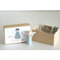 Kleiner Schutzengel/Glücksengel Weihnachtsengel Geschenk Aus Holz Inklusive Geschenkbox von HergestelltMitLiebe