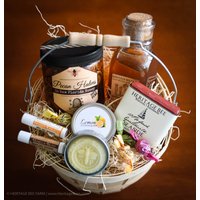Geschenkkorb - Roher Honig Und Bienenstock Geschenkkörbe Hausgemachte Seife, Lotion Bar, Lippenbalsam, Nusshonig Bonbons, Sticks ~ Mittleres Geschenk Geschenkkorb - Roher Honig Und Bienenstock Geschenkkörbe Hausgemachte Seife, Lotion Bar, Lippenbalsam, Nusshonig Bonbons, Sticks ~ Mittleres Geschenk von HeritageBeeFarm