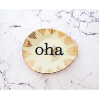 Wandteller Oha Typo 11 cm Vintage Blume Wanddeko Gold Herr Fuchs Mini Schnack Oval von HerrFuchs
