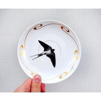 Wandteller Schwalbe Vogel 14cm Vintage Teller Wanddeko Gold Herr Fuchs Mini Wandteller Schwalbe Vogel 14cm Vintage Teller Wanddeko Gold Herr Fuchs Mini von HerrFuchs