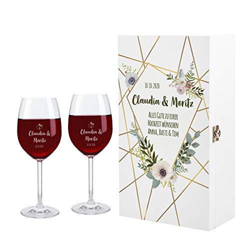 Herz & Heim® 2 Leonardo Weingläser mit Gravur wunderschönes Geschenk zur Hochzeit mit weißer Premium Verpackung Blumen von Herz & Heim