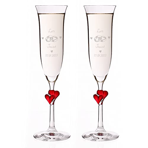 Herz & Heim® 2er Set L'Amour Sektgläser mit roten Herzen zur Hochzeit - Gravur mit Namen verschlungene Ringe von Herz & Heim