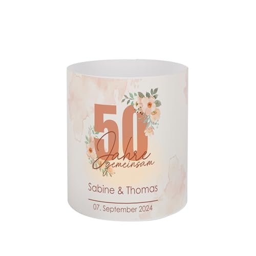 Herz & Heim® Lichthülle aus Kunststoff für Kerzen und Teelichter - 4er Set - als Hochzeitsdekoration, mit Personalisierung - 2 Größen (50 Jahre gemeinsam, klein) von Herz & Heim
