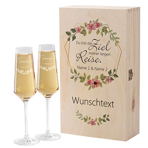 Herz & Heim® Premium Geschenkbox mit 2 Leonardo Puccini Sektgläser zur Hochzeit mit Gratis Gravur und bedruckter Holzbox von Herz & Heim