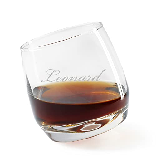 Herz & Heim® Rocking Whisky Glas/schräges Whiskyglas mit Gravur Name von Herz & Heim