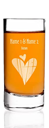 Herz & Heim® edles Schnapsglas zur Hochzeit mit Gravur der Namen des Paares - Gastgeschenk u. Hochzeitsgeschenk (2 Herzen) von Herz & Heim
