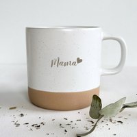 Mama - Personalisierbare 350Ml Steingut-Tasse | Unglasiertes Bodendesign Sandy von HerzHolzPapier