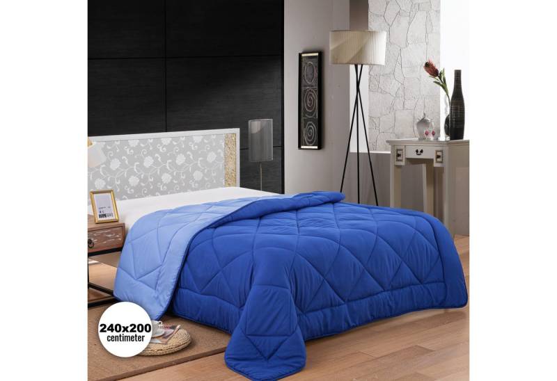 Herzberg Microfaserbettdecke Herzberg Zweifarbige Mikrofaserbettdecke Größe: 240 x 200 cm Farbe Bla, Füllung: Polyester, Bezug: Microfaser, sorgt für Entspannung und Wohlbefinden! Herzberg Microfaserbettdecke Herzberg Zweifarbige Mikrofaserbettdecke Größe: 240 x 200 cm Farbe Bla, Füllung: Polyester, Bezug: Microfaser, sorgt für Entspannung und Wohlbefinden! von Herzberg