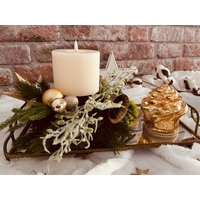 Adventgesteck 40cm Lang Mit Spiegeltablett Advent Weihnachten Gesteck Kerzengesteck Weiß/Gold Led von Herzflair