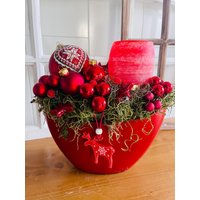 Adventsgesteck Rot Tischgesteck Weihnachtsgesteck Kerzen Sterne Rottöne Teelichthalter von Herzflair