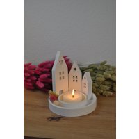 Kerzenteller Rund Mit Ring, Weiß & 3 Lichthäuser, Raysin von HerzleDesign