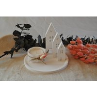 Tablett Rund, Weiß Mit Teelichthalter & 3 Lichthäuser, Raysin von HerzleDesign