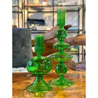 Kerzenständer/Kerzenhalter Aus Grünem Dünnglas Kleine Vase Handarbeit Glas Tischdekoration Homedecor Geschenk Blumen von HerzstueckeABG