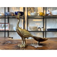 Pfau Gold/Metall Mit Schale Pfaufigur Statue Handarbeit Aus Indien Tischdekoration Dekoration Homedecor Geschenkidee Pfau Gold/Metall Mit Schale Pfaufigur Statue Handarbeit Aus Indien Tischdekoration Dekoration Homedecor Geschenkidee von HerzstueckeABG