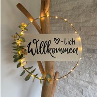 Türkranz | Kranz Metallring Wanddeko |Eukalyptus Personalisierbar Wunschtext von HerzundHandDesign