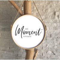 Türkranz | Türschild Kranz Bild Bambusring Personalisierbar „Moment" von HerzundHandDesign
