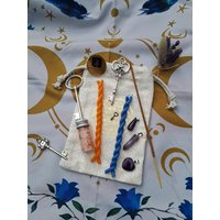 Road Opener Ritual Set Wohlstand Gesundheit Schutz Liebe Selbstliebe Gerechtigkeit Erdung Road Opener Ritual Set Wohlstand Gesundheit Schutz Liebe Selbstliebe Gerechtigkeit Erdung von Hexenwerke888