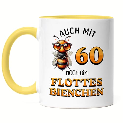 Hey!Print Auch mit 60 noch ein flottes Bienchen Tasse gelb 60. Geburtstag Frau Biene von Hey!Print
