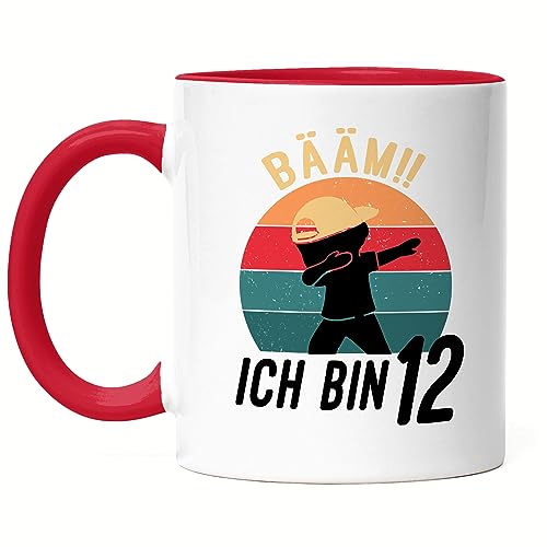 Hey!Print Dabbing GeburtstagsTasse 12 Jahre Jungs 12. Geburtstag Lustig Jungen Zwölf Tasse Rot von Hey!Print