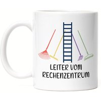 Leiter Vom Rechenzentrum Tasse Hobby-Gärtner Pflanzen Garten Blumen Geschenkidee Besen Rechen von HeyPrintDesigns