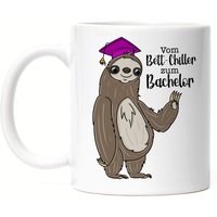Vom Bett-Chiller Zum Bachelor Tasse Abschluss Geschenk Absolventin Faultier Kaffeetasse Uni Hochschule Studentin Vom Bett-Chiller Zum Bachelor Tasse Abschluss Geschenk Absolventin Faultier Kaffeetasse Uni Hochschule Studentin von HeyPrintDesigns