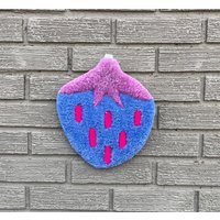 Erdbeer-Teppich, Getuftete Erdbeere Wandbehang von HiCutie