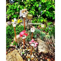 Die Pilzköpfe Gartendekoration, Blumenstecker, Wohndekor, Outdoor Dekor, Gartenarbeit, Keramik Garten Geschenk von HiTheretheShop