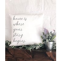 Zuhause Ist, Wo Ihre Geschichte Beginnt Kissenbezug Natürliche Kissen Aus Weißen Einweihungsgeschenk Siedlung Geschenk Nehm von HickoryPointFarm