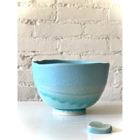 New York Island Blau Handgefertigte Porzellanschale Mit Herz Besteck Rest Set, Keramik Teeschale, Müslischüssel, Nudelschüssel von Hideminy